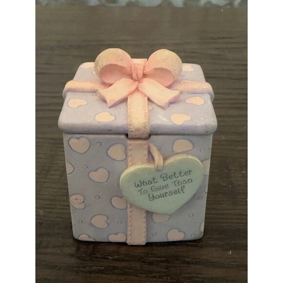 Enesco Precious Moments “For You” Cupcake Reversible Trinket Box –1999 - Picture 7 of 9